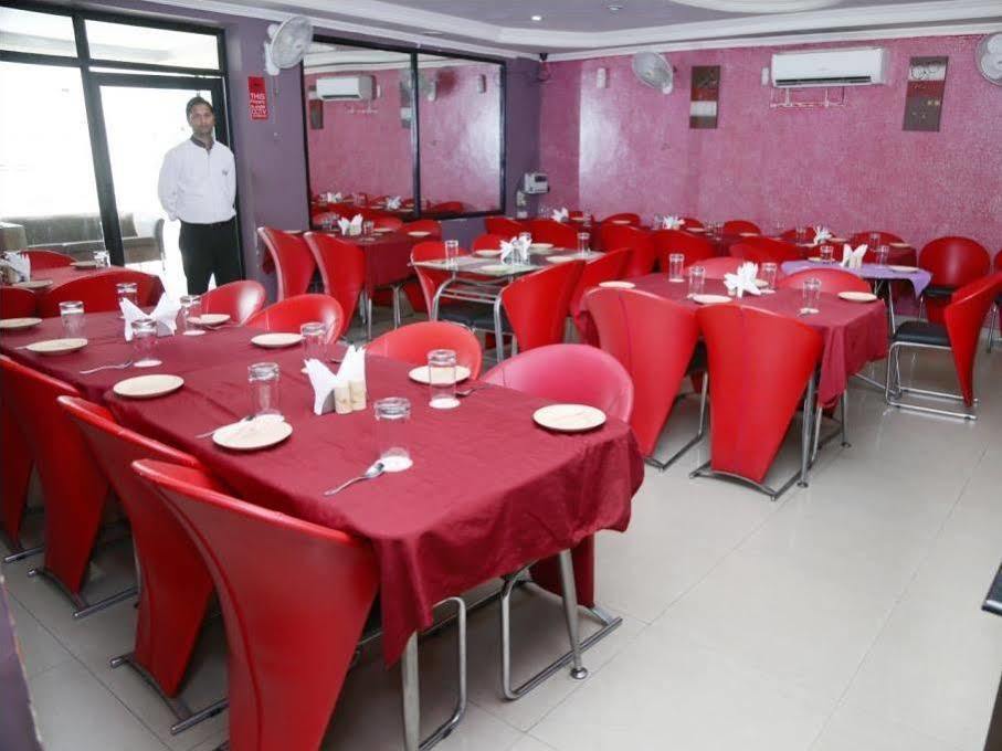 Pacific Inn Suryansh Hotel Gurgaon Extérieur photo